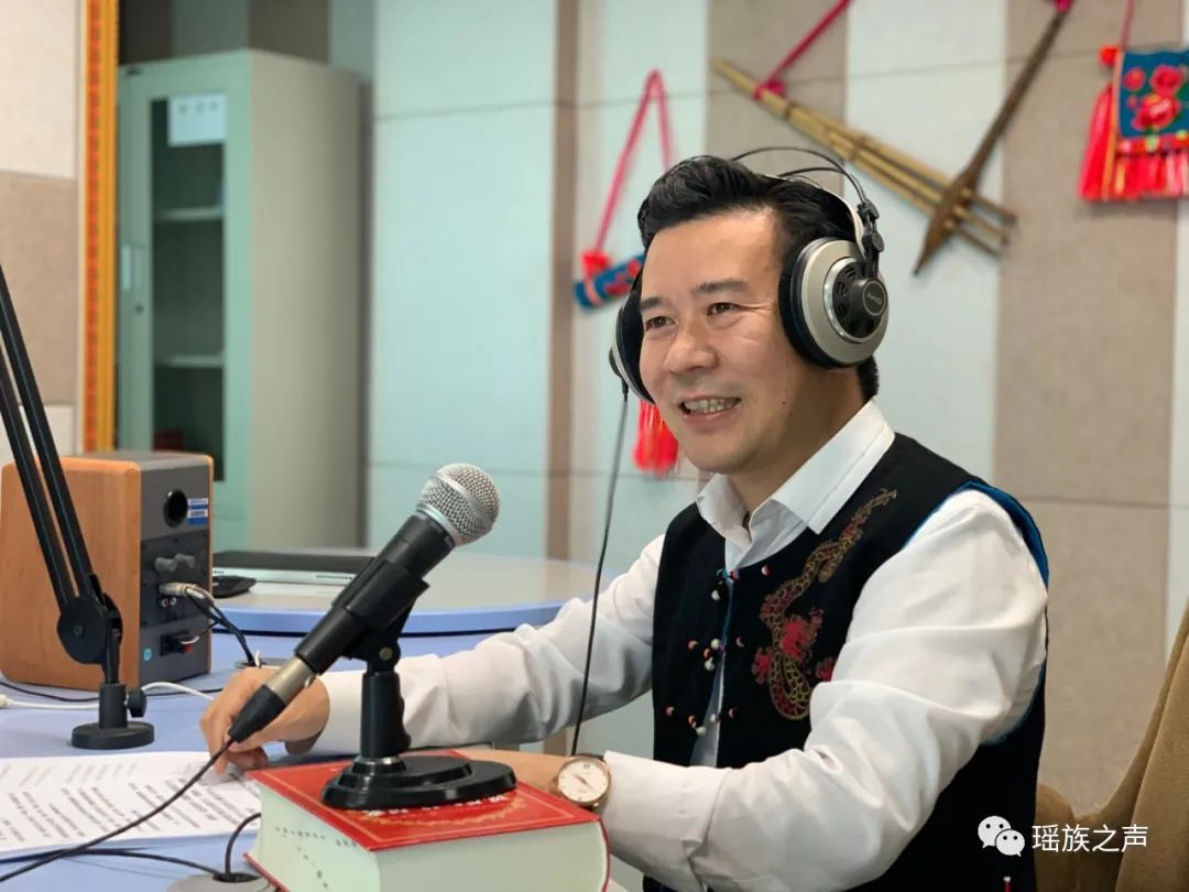 文山广播电视台做节目(图1)