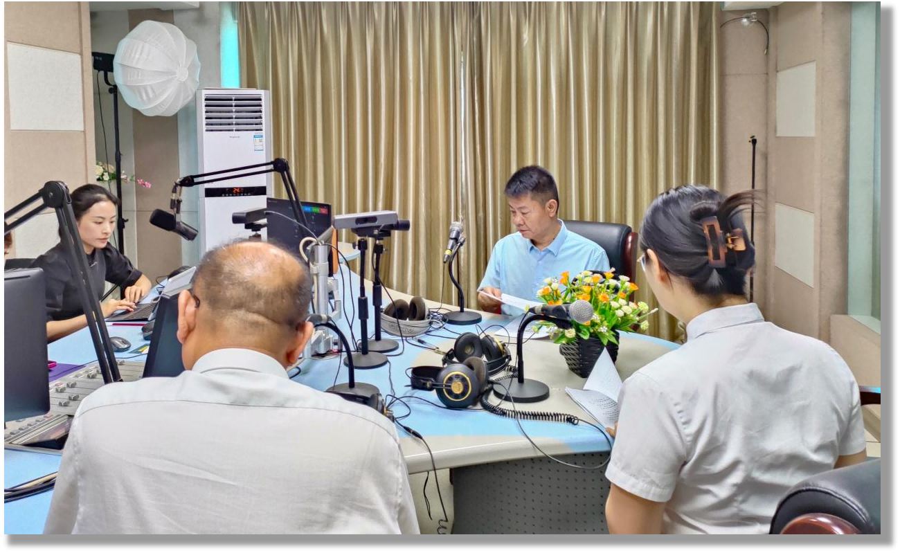 “电波”普法解民忧 ——云南天信律师事务所孙建文走进一路随行直播间(图1)